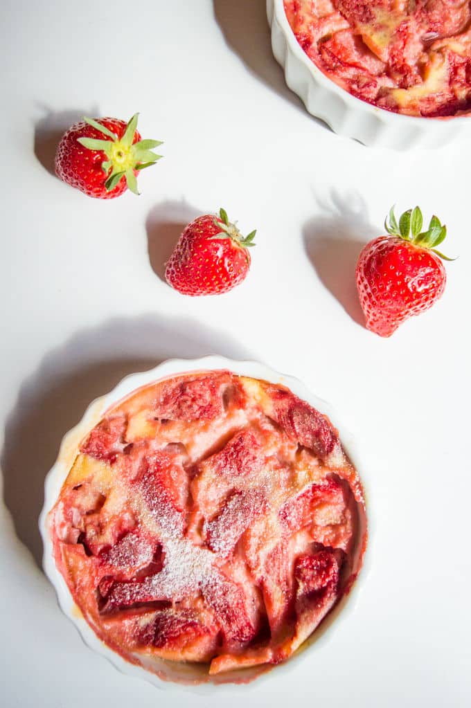 Strawberry and Natural Yogurt Clafoutis #glutenfree #lactosefree