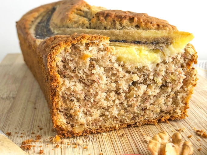 Detail of a cutted banana nut bread
